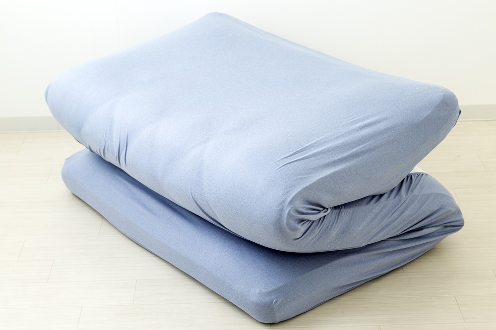 敷布団は自宅で洗濯できる？　おすすめの洗濯頻度や敷布団を洗うべき理由を紹介